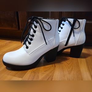 btw size 7.5 white boot with 3 inch heel